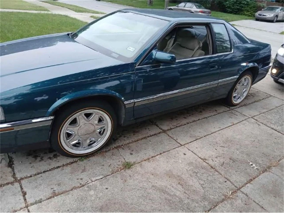 1994 Cadillac Eldorado 12th Gen - Image 5 of 7