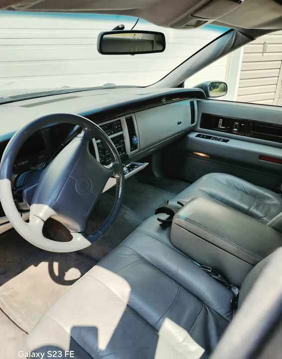 1994 Cadillac Fleetwood - Image 5 of 5