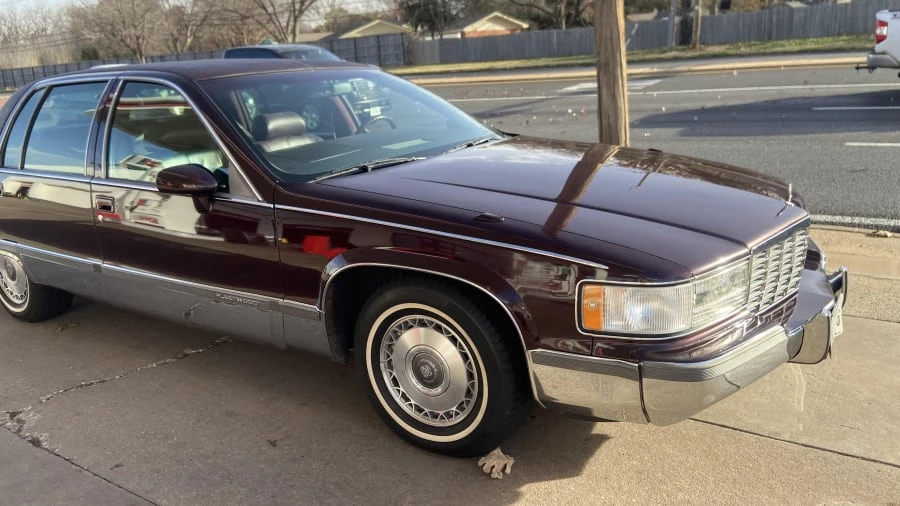 1994 Cadillac Fleetwood - Image 6 of 10