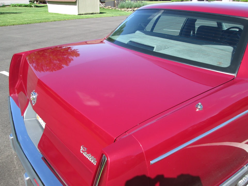1994 Cadillac Fleetwood - Image 21 of 31