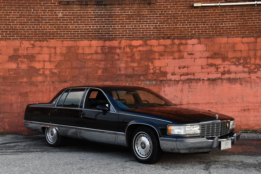 1994 Cadillac Fleetwood - Image 28 of 31