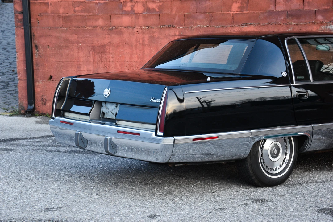 1994 Cadillac Fleetwood - Image 31 of 31
