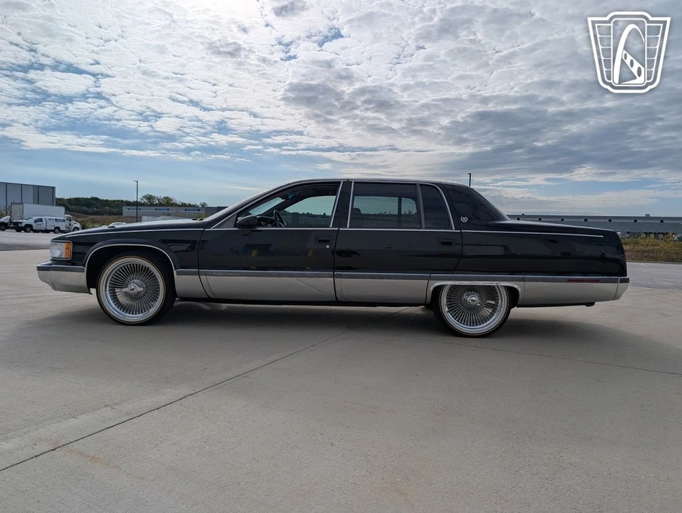 1994 Cadillac Fleetwood - Image 7 of 12