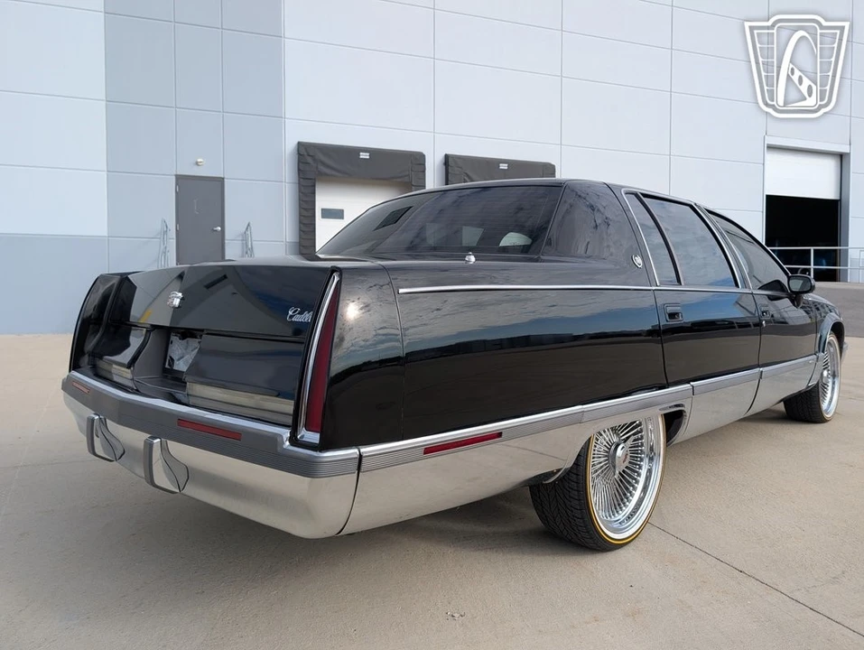 1994 Cadillac Fleetwood - Image 17 of 21