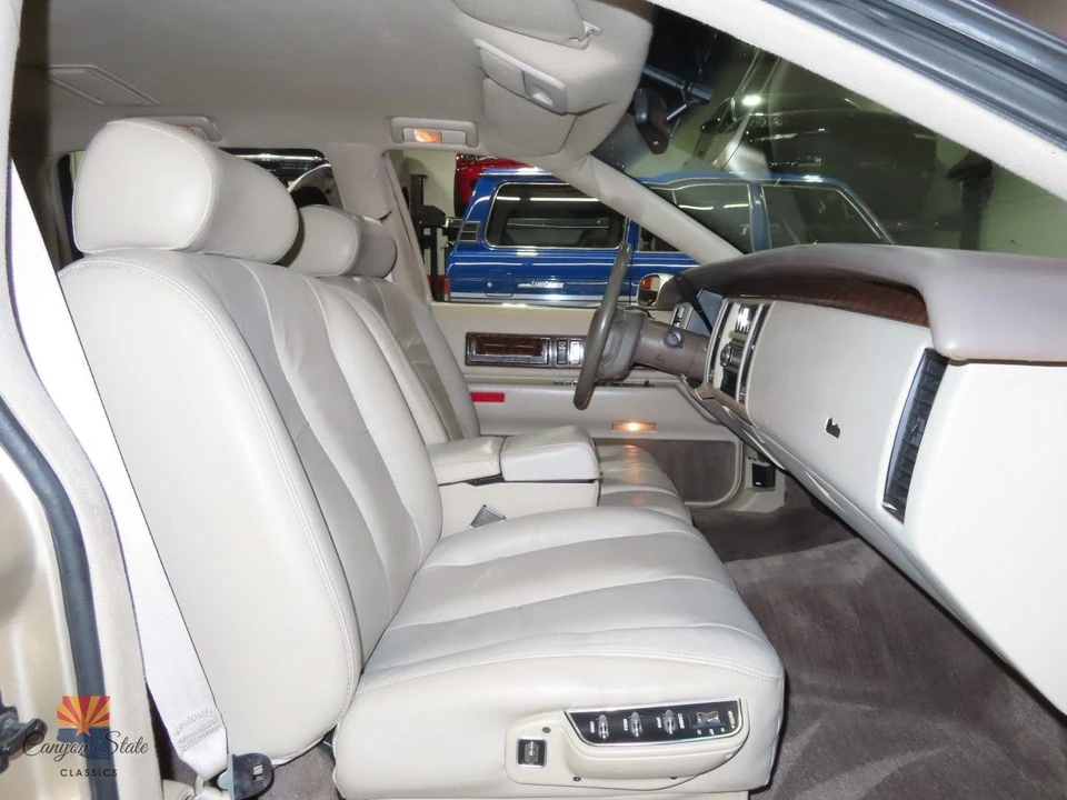 1994 Cadillac Fleetwood - Image 5 of 21