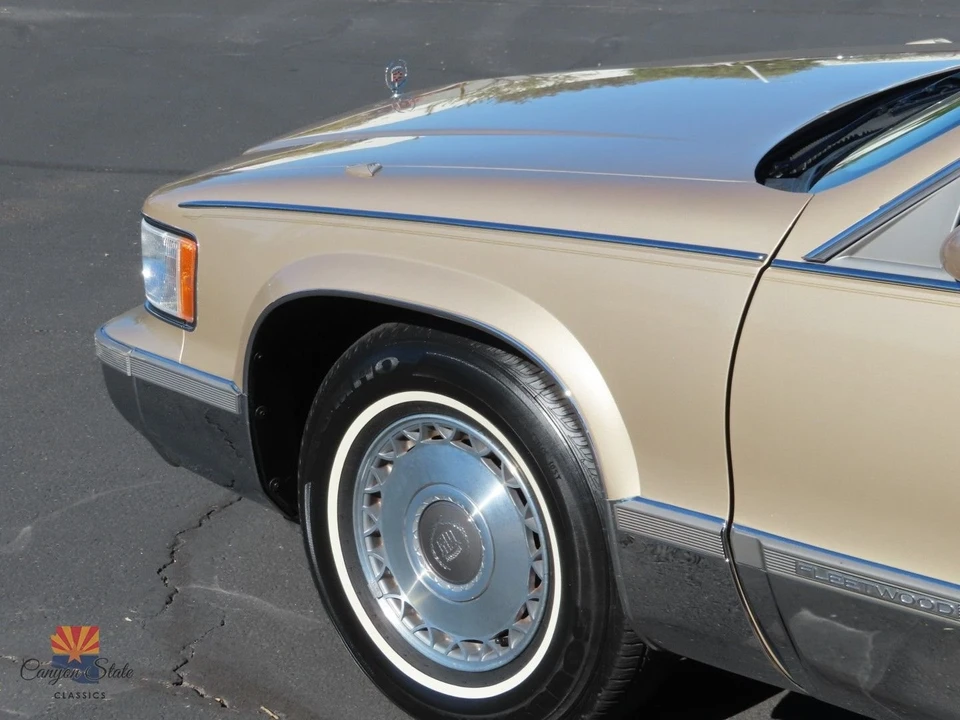 1994 Cadillac Fleetwood - Image 12 of 21