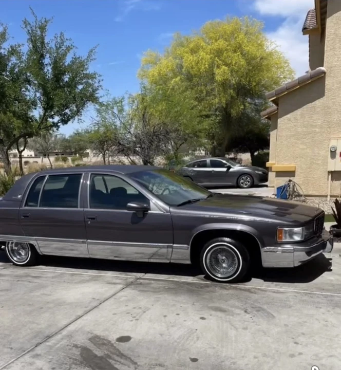 1994 Cadillac Fleetwood - Image 5 of 13