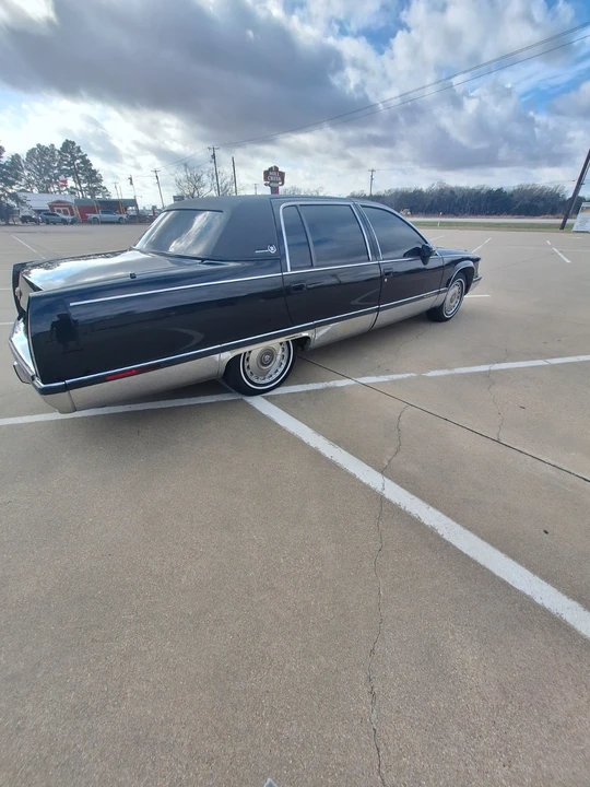 1994 Cadillac Fleetwood - Image 3 of 21