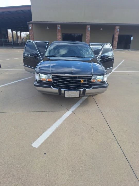1994 Cadillac Fleetwood - Image 12 of 21