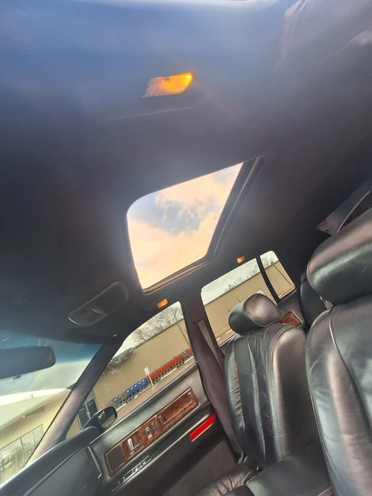 1994 Cadillac Fleetwood - Image 21 of 21