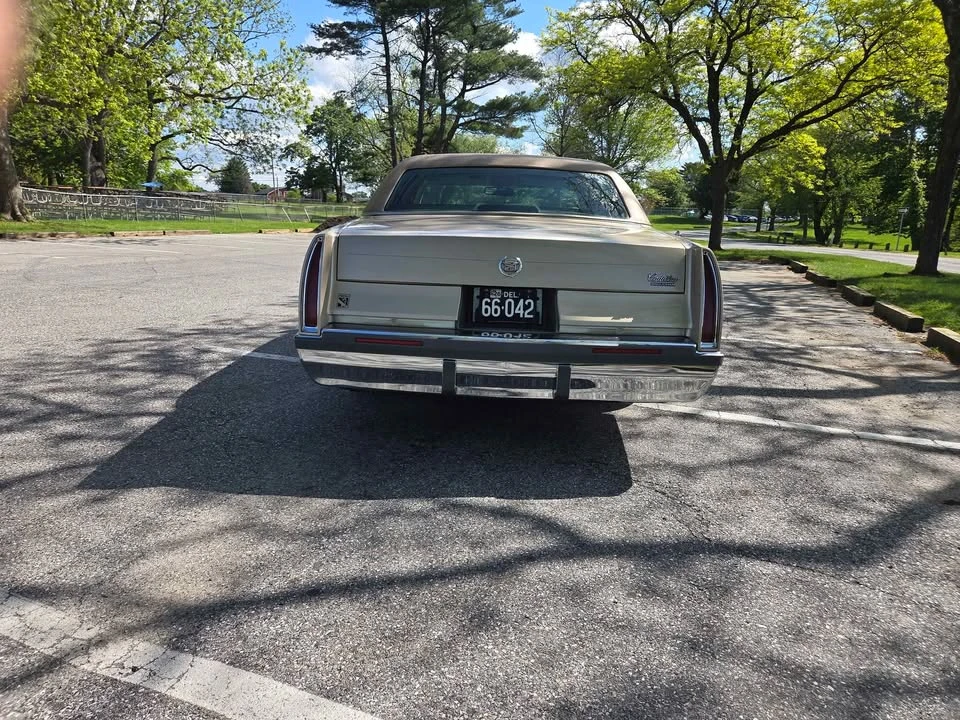 1994 Cadillac Fleetwood - Image 6 of 9
