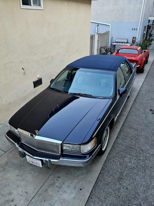 1994 Cadillac Fleetwood - Image 27 of 31