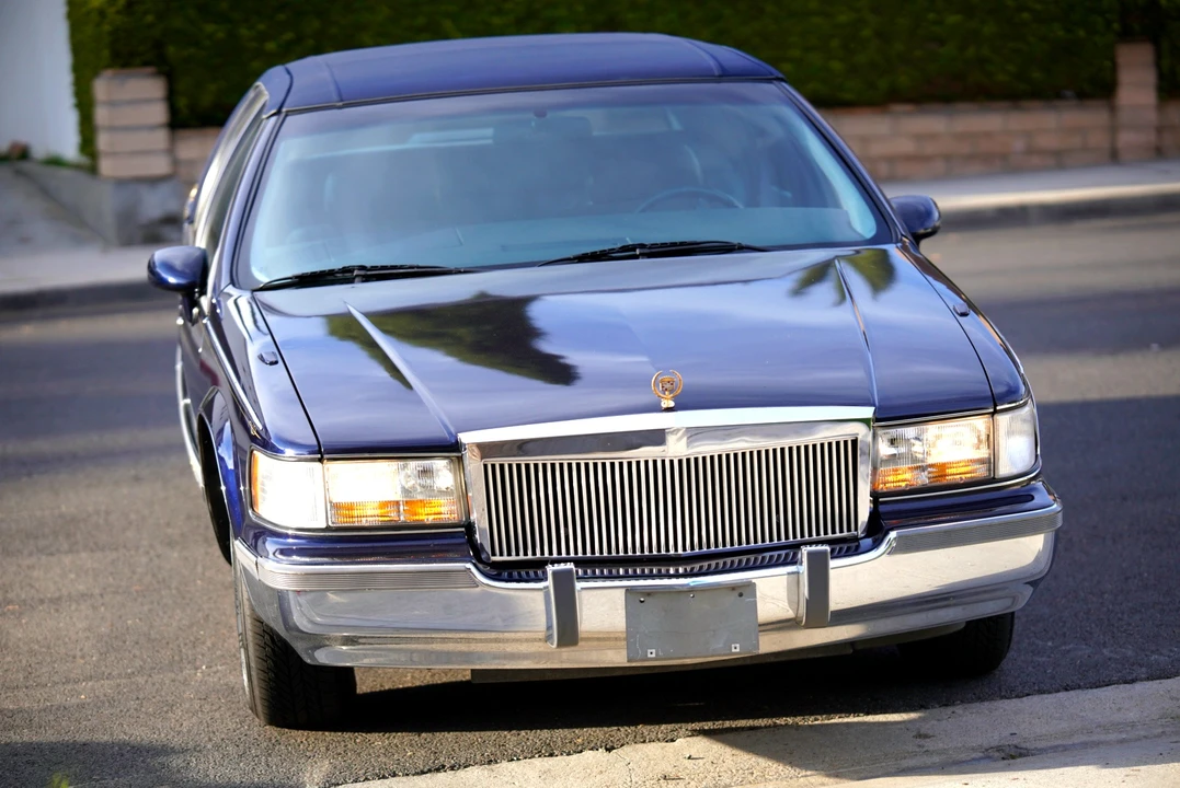 1994 Cadillac Fleetwood - Image 20 of 31