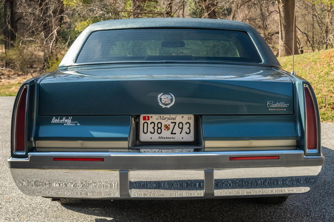 1994 Cadillac Fleetwood - Image 5 of 31