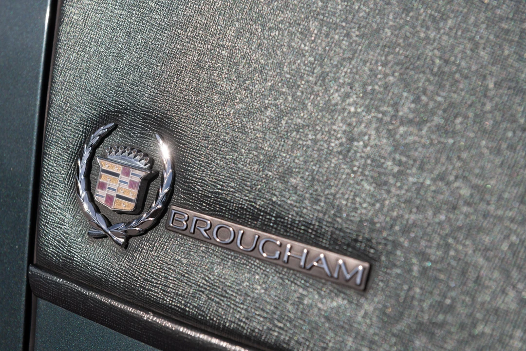 1994 Cadillac Fleetwood - Image 28 of 31