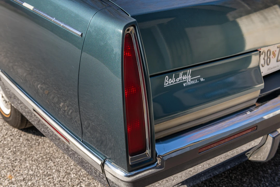 1994 Cadillac Fleetwood - Image 31 of 31