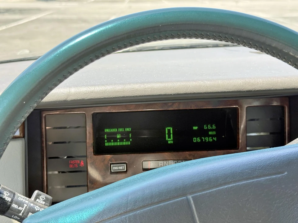 1994 Cadillac Fleetwood - Image 31 of 31