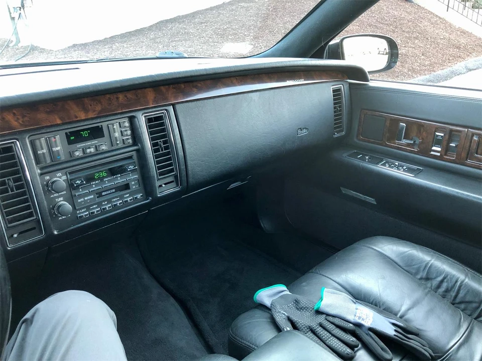 1994 Cadillac Fleetwood - Image 8 of 8