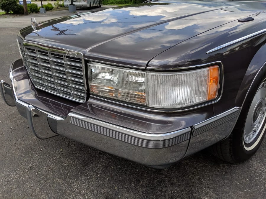 1994 Cadillac Fleetwood - Image 7 of 11