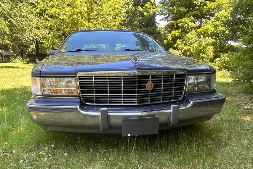 1994 Cadillac Fleetwood - Image 10 of 30