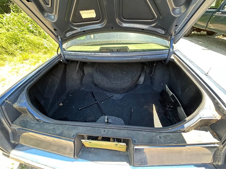 1994 Cadillac Fleetwood - Image 21 of 30