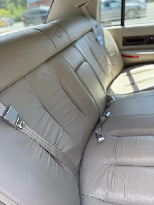 1994 Cadillac Fleetwood - Image 12 of 30