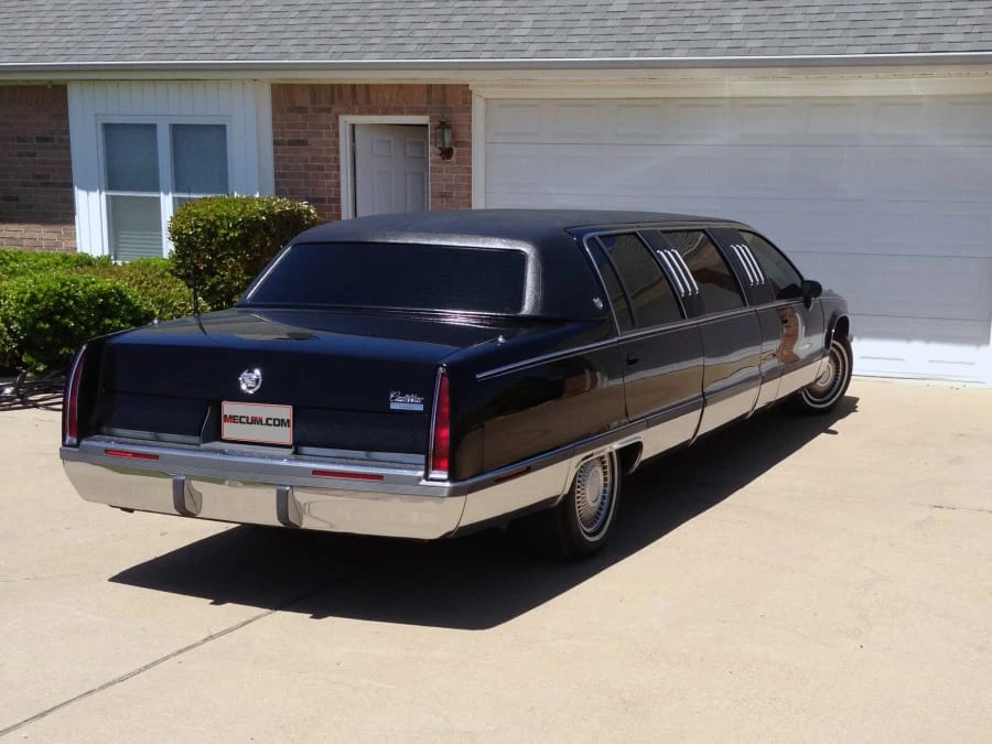 1994 Cadillac Fleetwood - Image 3 of 8