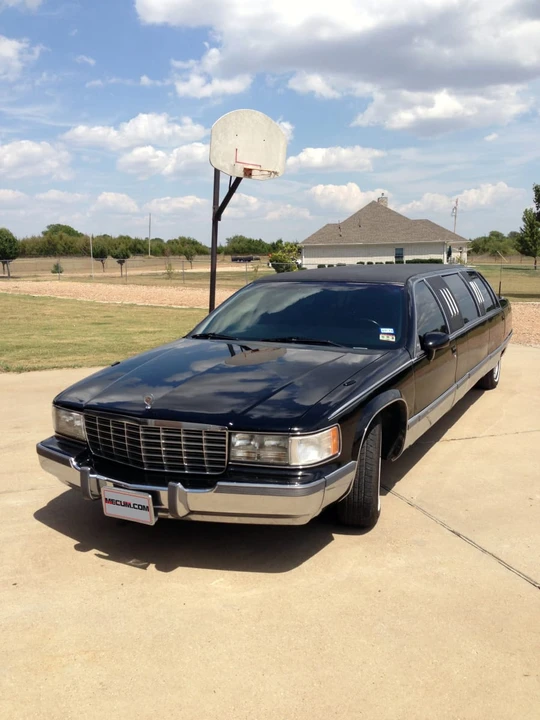1994 Cadillac Fleetwood - Image 8 of 8