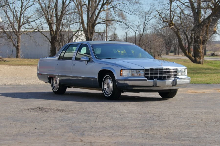 1994 Cadillac Fleetwood - Image 6 of 31