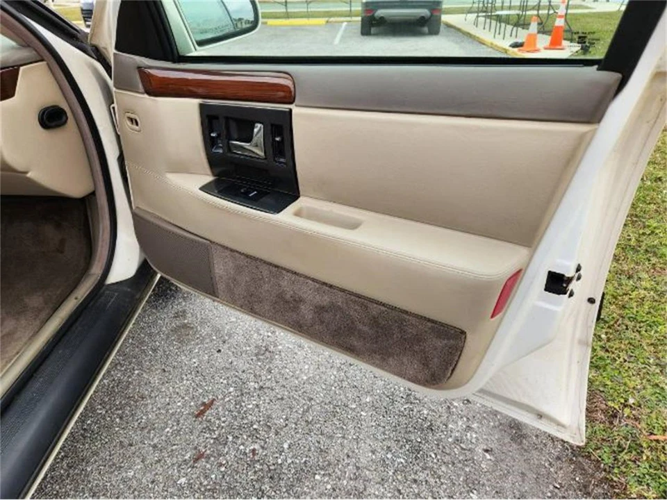 1994 Cadillac Seville - Image 2 of 25