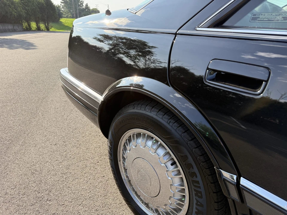 1994 Cadillac Seville - Image 18 of 31