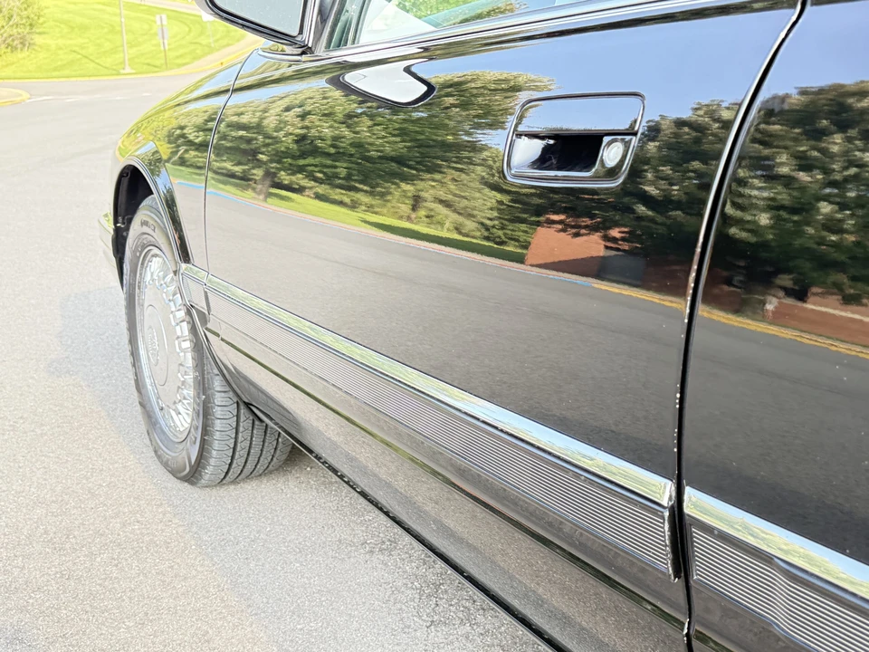1994 Cadillac Seville - Image 27 of 31