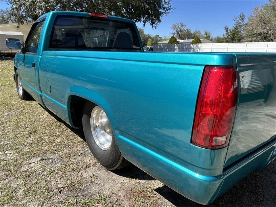 1994 Chevrolet C/K 4th Gen - Image 4 of 31