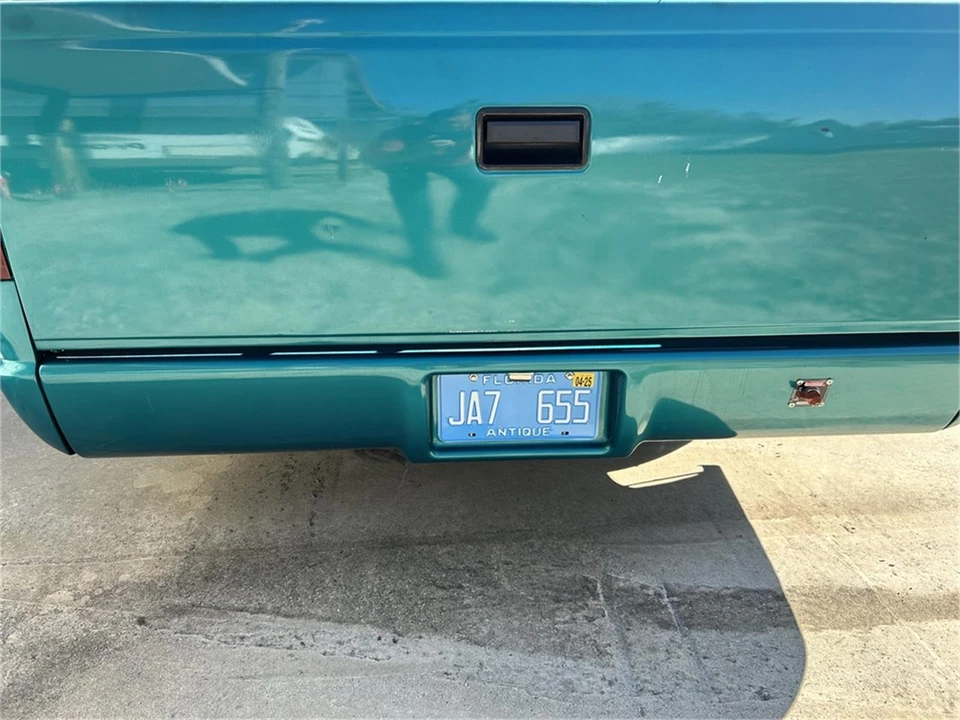 1994 Chevrolet C/K 4th Gen - Image 25 of 31