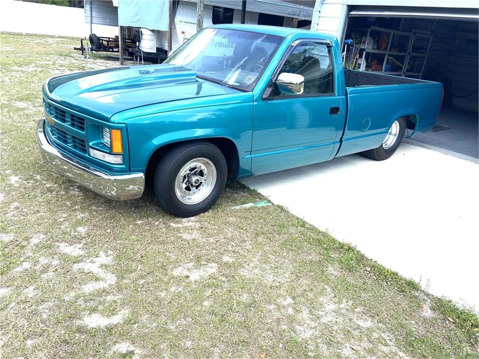 1994 Chevrolet C/K 4th Gen - Image 2 of 31