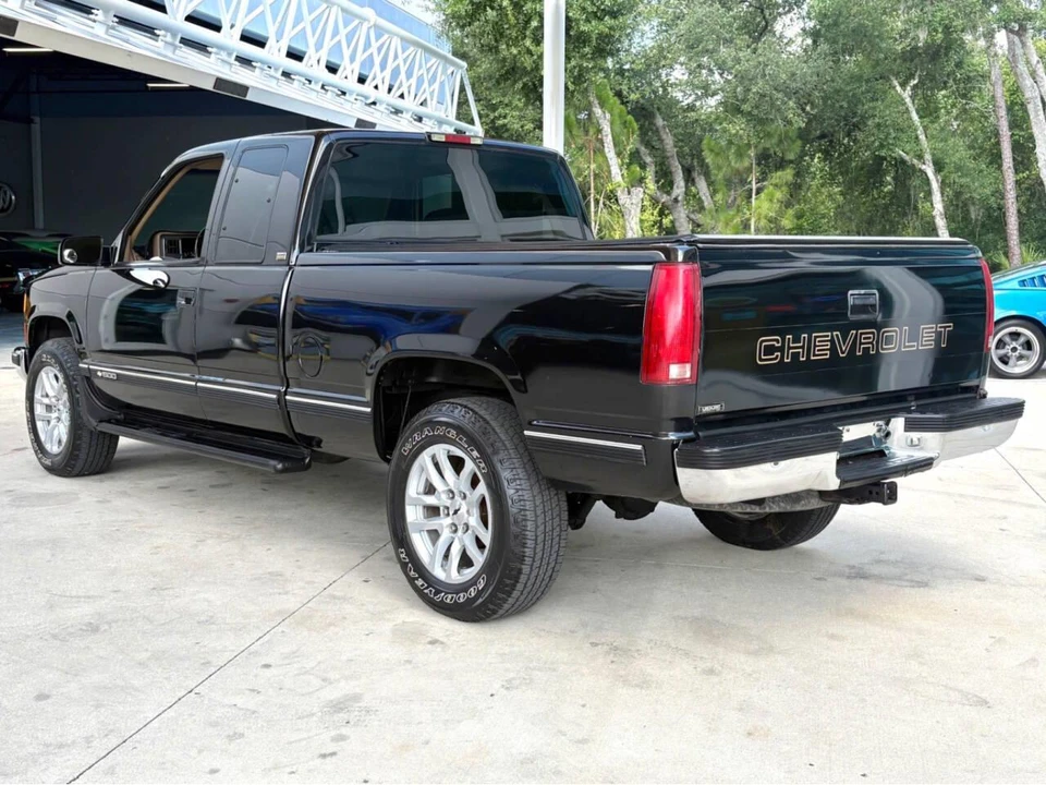 1994 Chevrolet C/K 4th Gen - Image 9 of 31