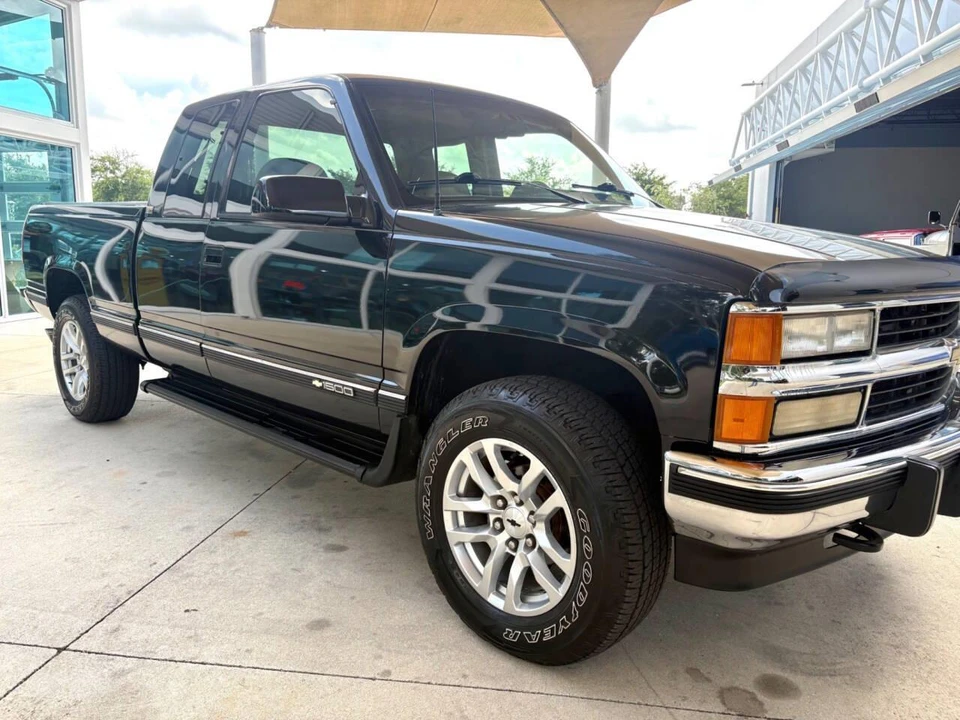 1994 Chevrolet C/K 4th Gen - Image 19 of 31
