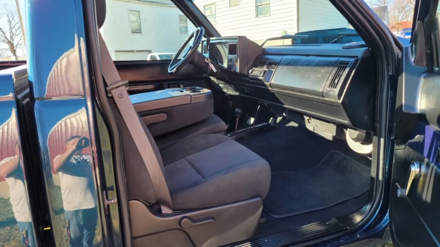 1994 Chevrolet C/K 4th Gen - Image 5 of 12