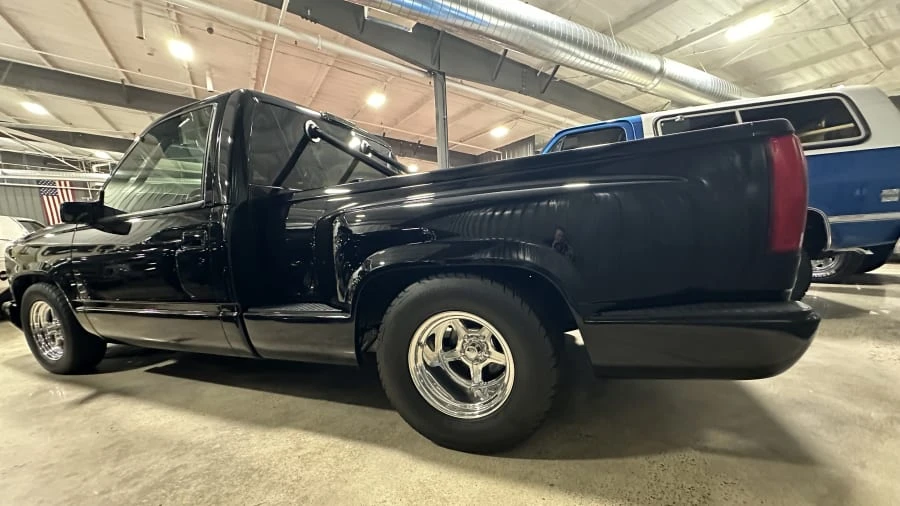 1994 Chevrolet C/K 4th Gen - Image 2 of 27