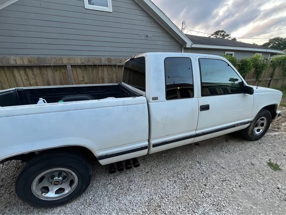 1994 Chevrolet C/K 4th Gen - Image 4 of 11