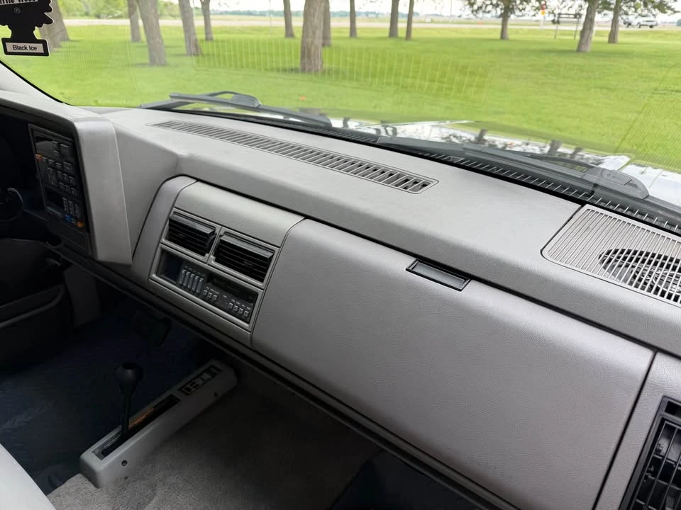 1994 Chevrolet C/K 4th Gen - Image 17 of 18