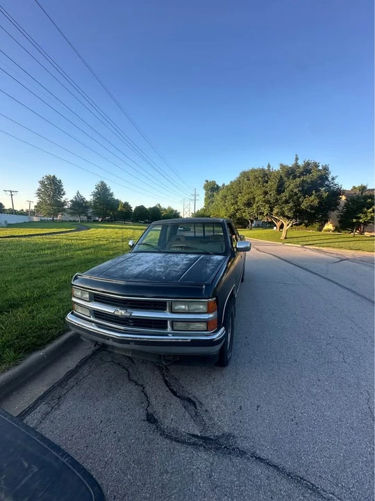 1994 Chevrolet C/K 4th Gen - Image 2 of 3