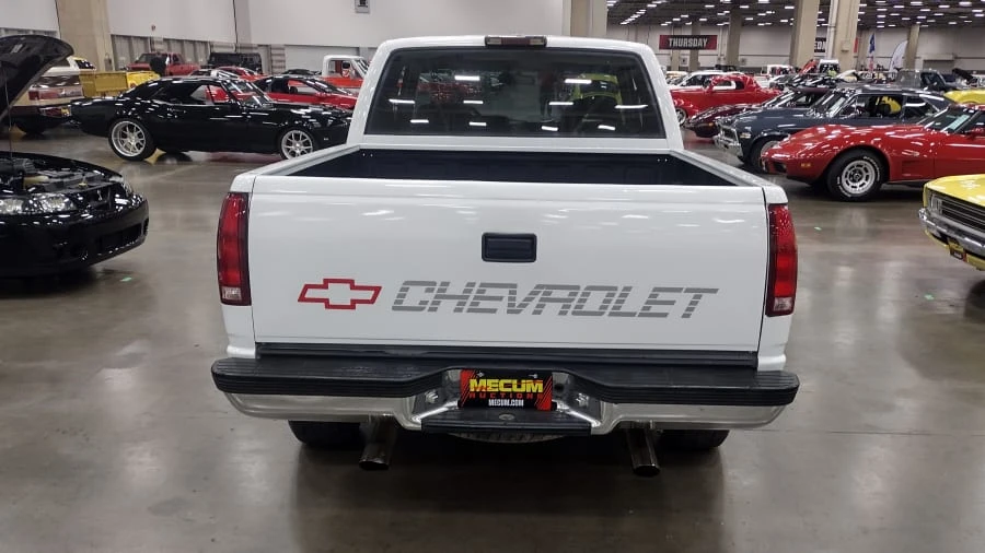 1994 Chevrolet C/K 4th Gen - Image 2 of 8