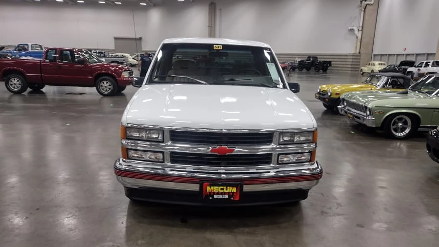 1994 Chevrolet C/K 4th Gen - Image 3 of 8