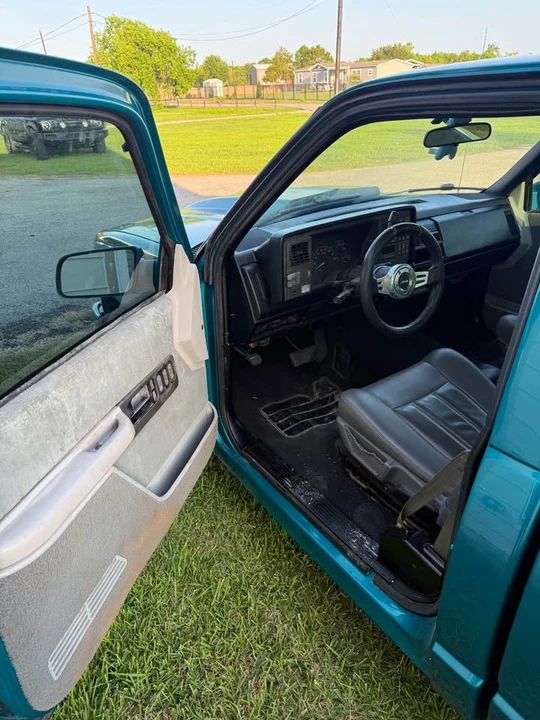1994 Chevrolet C/K 4th Gen - Image 4 of 7