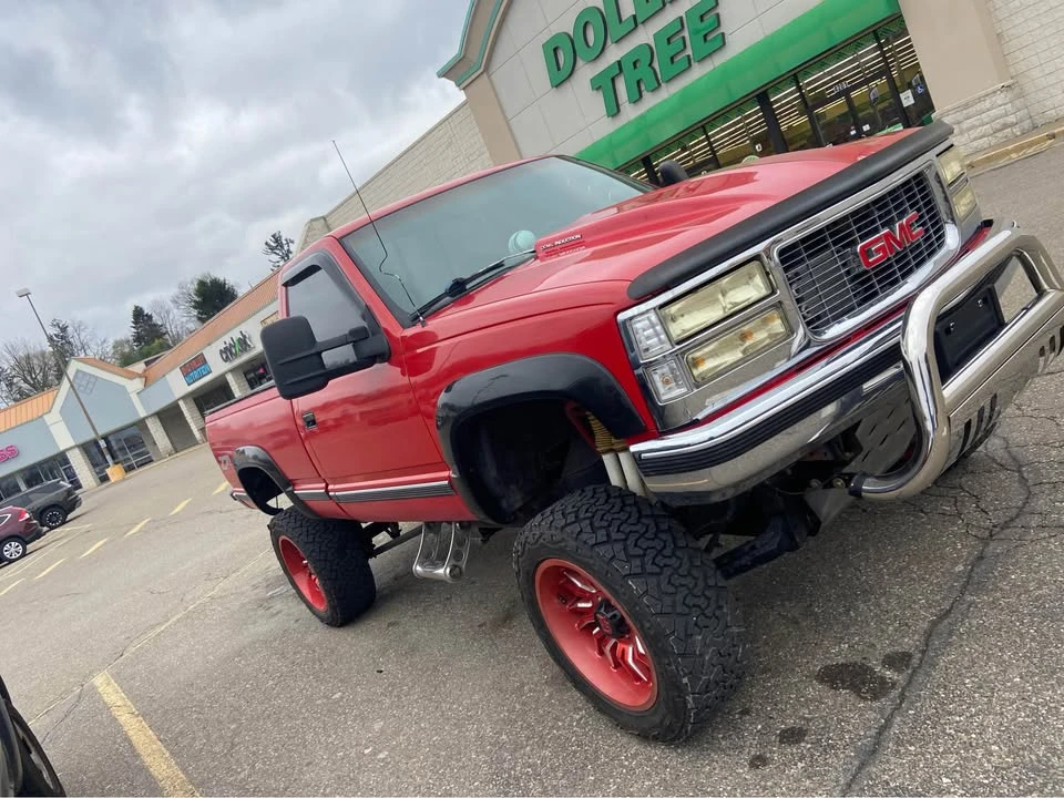 1994 Chevrolet Silverado 1st Gen - Image 3 of 11