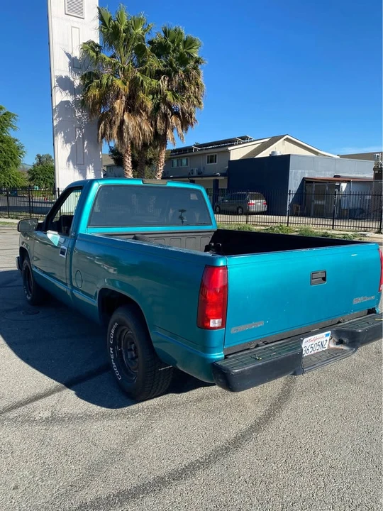 1994 Chevrolet C/K 4th Gen - Image 5 of 10