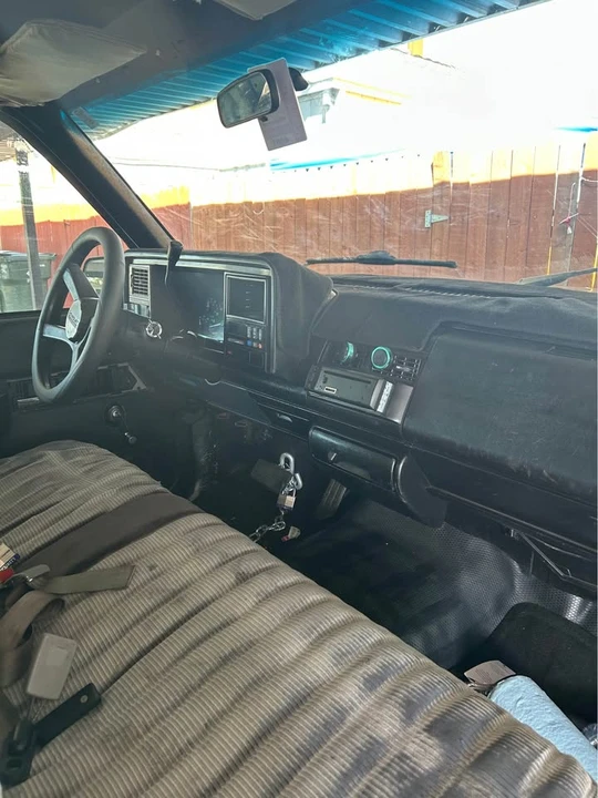 1994 Chevrolet C/K 4th Gen - Image 10 of 11