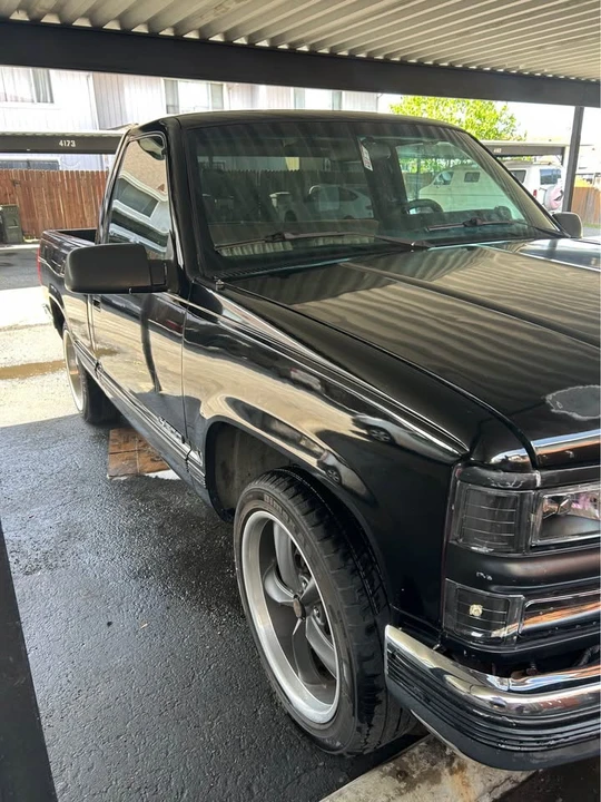 1994 Chevrolet C/K 4th Gen - Image 2 of 11
