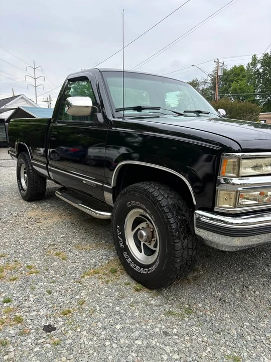 1994 Chevrolet C/K 4th Gen - Image 3 of 20